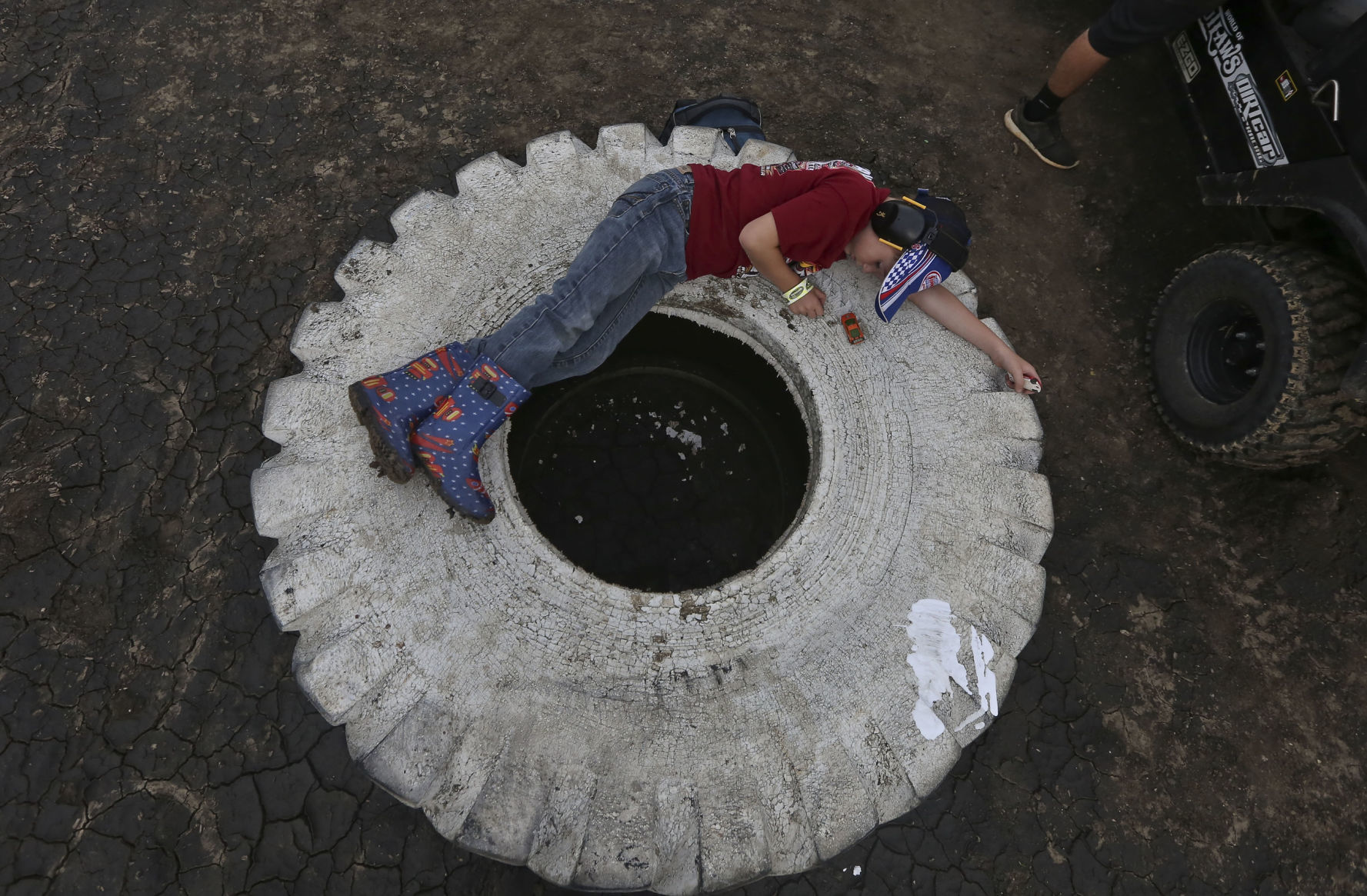 HR 100 23 07.05.18.JPG